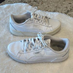 Puma sneakers
